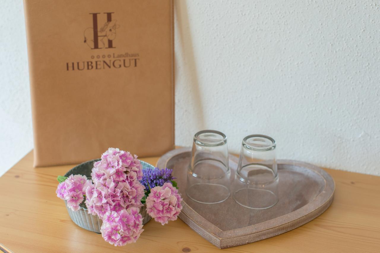 Landhotel Hubengut Bed And Breakfast Radstadt Exterior photo
